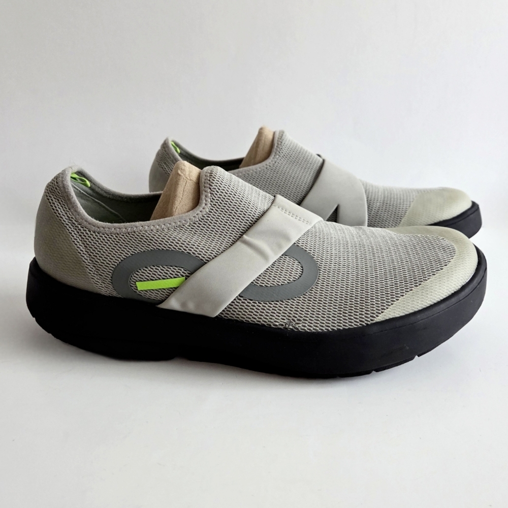 OOFOS OOmg Low Slip-On Recovery Shoes, Gray & Black, Men's Size 11 - Picture 14 of 15